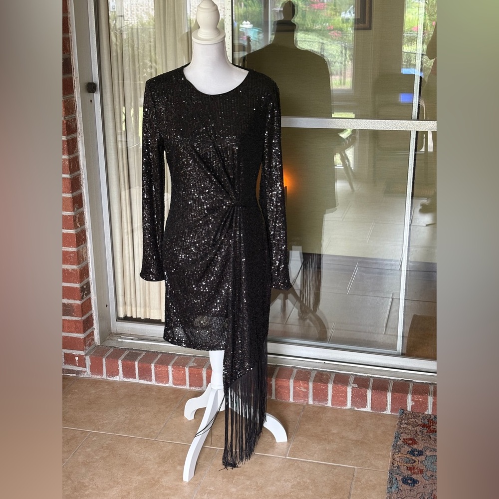 Belle Badgley Mischka Black Sequin Dress Size 8- Beautiful 😍 - Picture 2 of 7